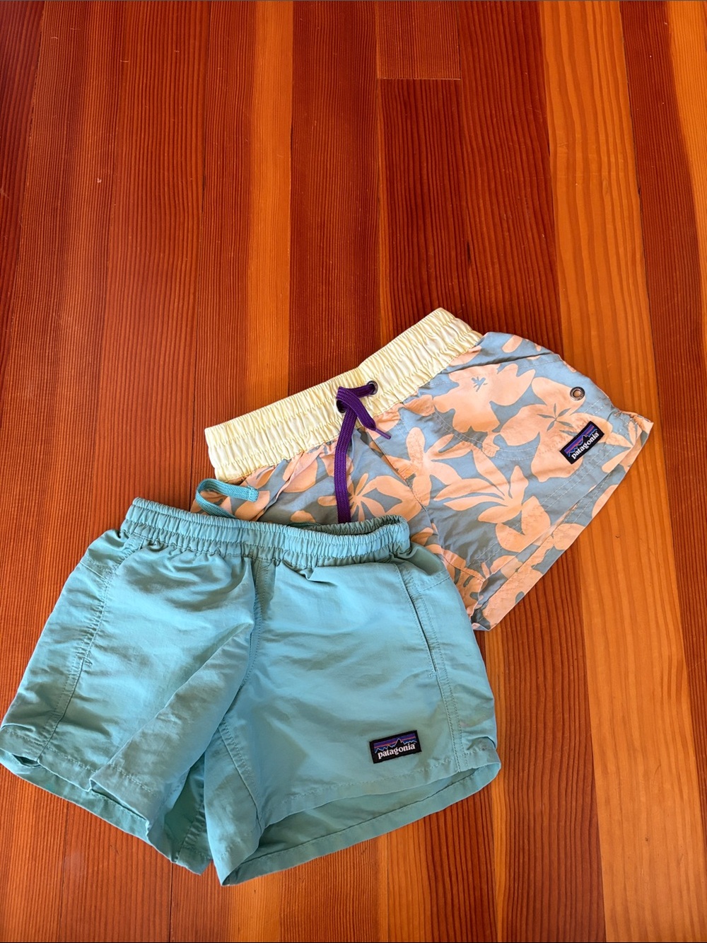 Patagonia board shorts bundle xs